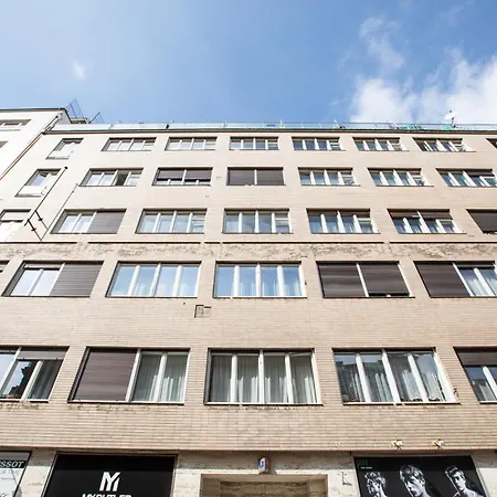 Jt's Opletalova Str. Praga